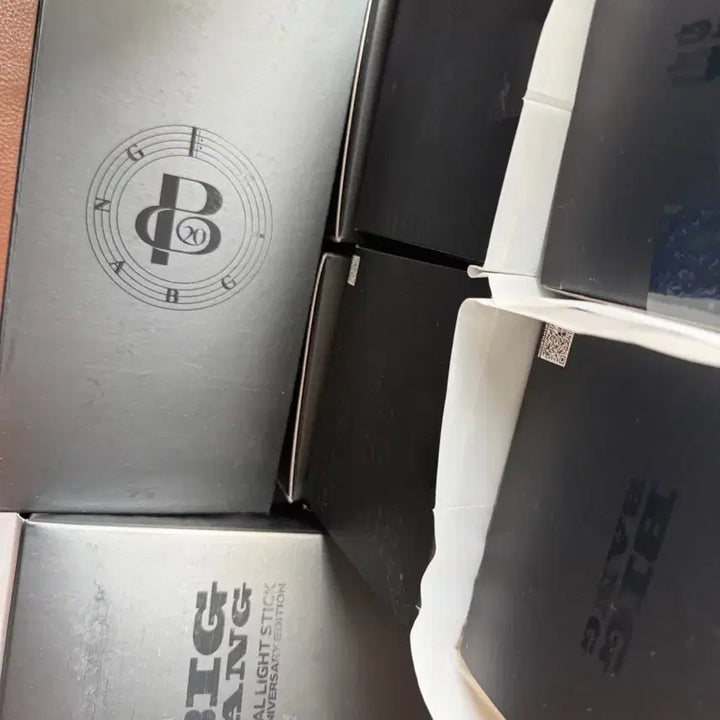 [BUNJANG] BIGBANG 20th Anniversary Edition Official Lightstick / 빅뱅 공식 응원봉 20주년 에디션