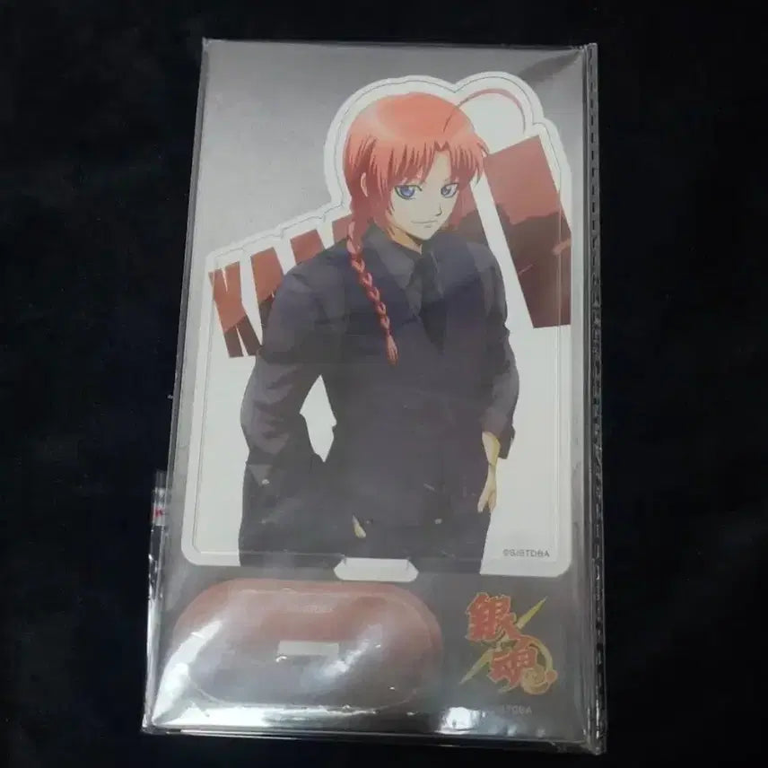 [BUNJANG] Gintama Kamui Formal Suit Acrylic Stand / 은혼 카무이 정장 아크릴스탠드. 굿즈 판매.