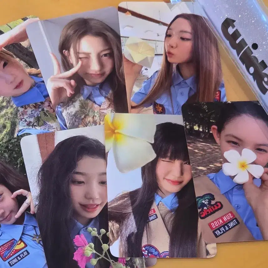 [BUNJANG] TWICE Debut Showcase Fan Support Bong Bong Photocard Set / 튜이드 데뷔 쇼케이스 역조공 임시 응원봉 포카 세트 양도