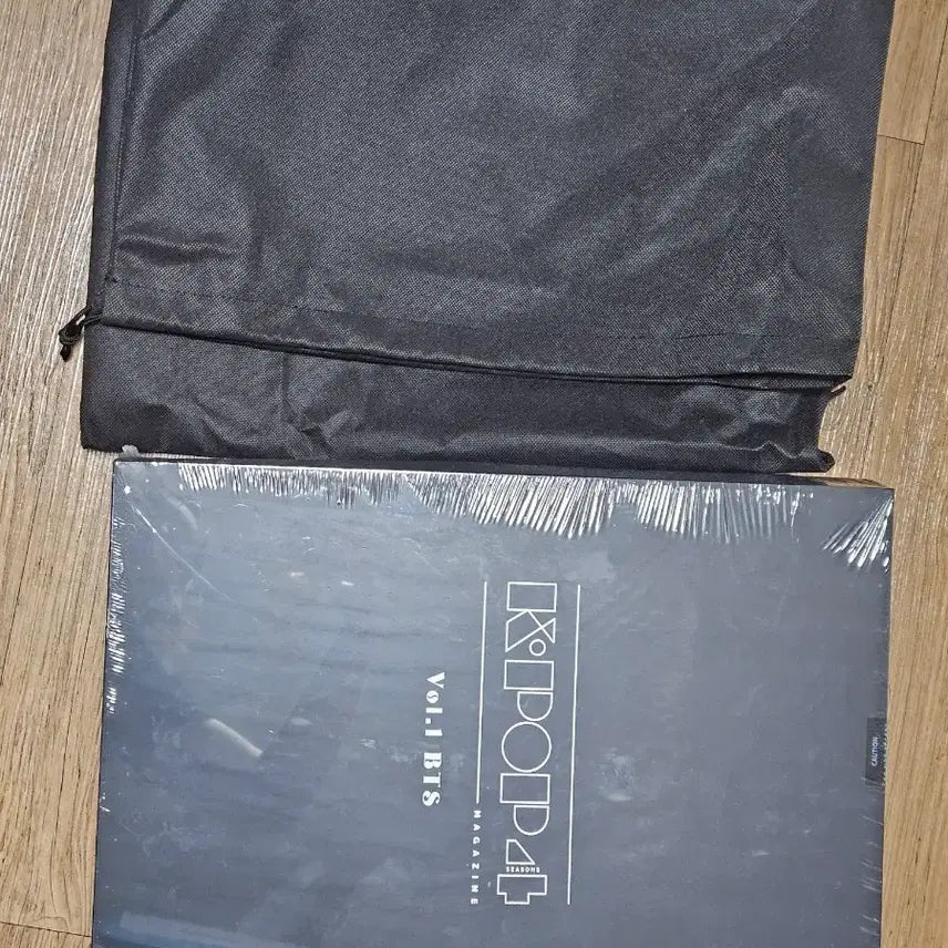 [BUNJANG] BTS 4 Seasons Vol.1 Bundle Set Photocard (Sealed) / (미개봉)방탄소년단KPOP4 Seasons Vol.1 풀셋 양도합니다.