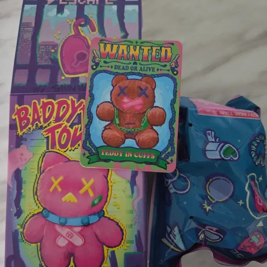 [BUNJANG] BUMMY GHOST BEAR BADDI BEARTOWN TEDDY IN CUFF Doll Keychain / 신우 고스트베어 배디베어타운 테디 인 커프 인형 키링 판매