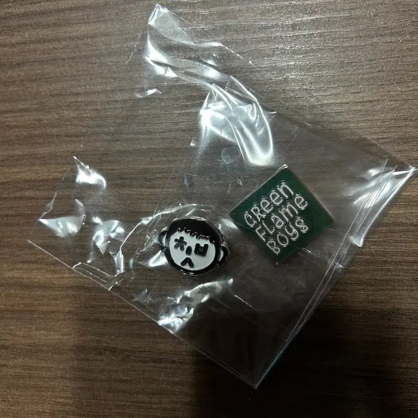 [BUNJANG] BTS Badge / 초록불꽃소년단 뱃지