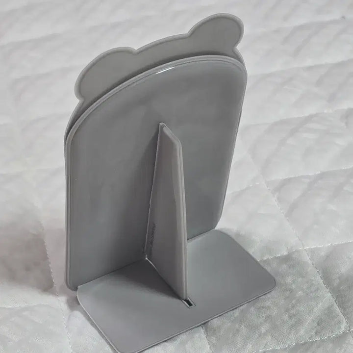 [BUNJANG] ZEROBASEONE Park Gunwook Gunini PVC Photocard Holder Stand / 제로베이스원 박건욱 거니니 PVC 포카 홀더 거치대