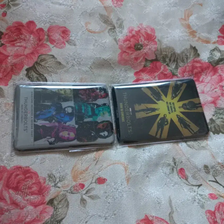 [BUNJANG] Thunderbolts Magnet Group Bundle Set / 썬더볼츠 마그넷 단체 2개