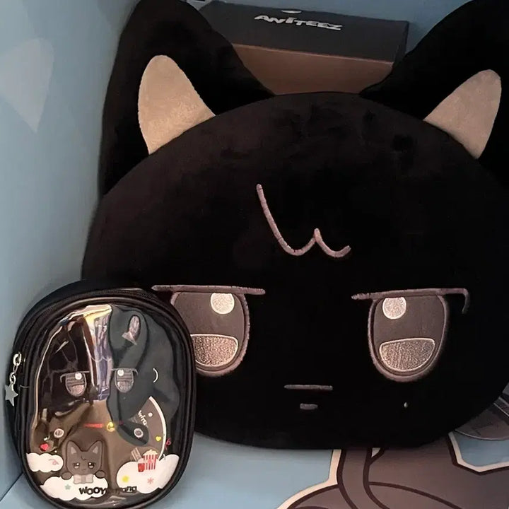 [BUNJANG] ATEEZ Aniteez Wooyoung Wooyoong Face Cushion / 에이티즈 애니티즈 우영 우요냥 페이스 쿠션 양도