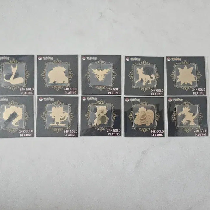[BUNJANG] Pokemon Artwork Mewtwo, 24k Gold Leaf Stickers, Mew Mewtwo 4 Types Set / 포켓몬 아트워크 뮤츠, 24k 금박 띠부씰, 뮤 뮤츠 4종 세트 판매