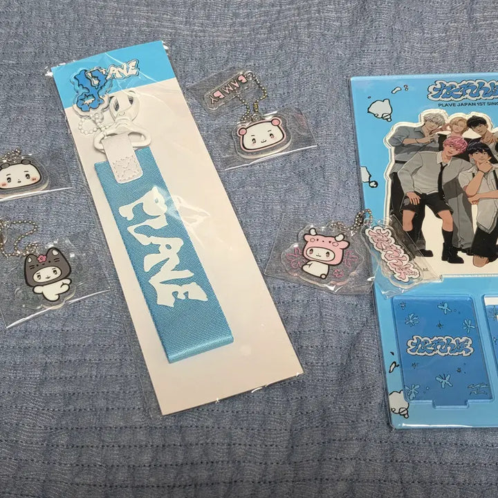 [BUNJANG] PlaYlist Kakurenbo Strap, Mmemimu Keychain Bundle Set / 플레이브 카쿠렌보 스트랩, 므메미무 키링 판매합니다.