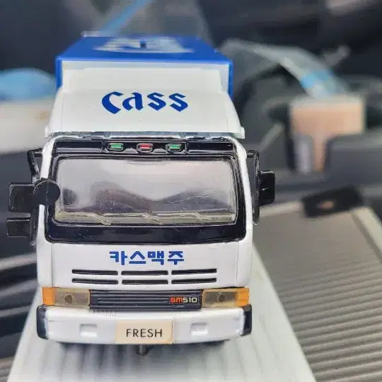 [BUNJANG] Samsung Truck Cass Beer Mini Car / 삼성트럭 카스맥주 미니카