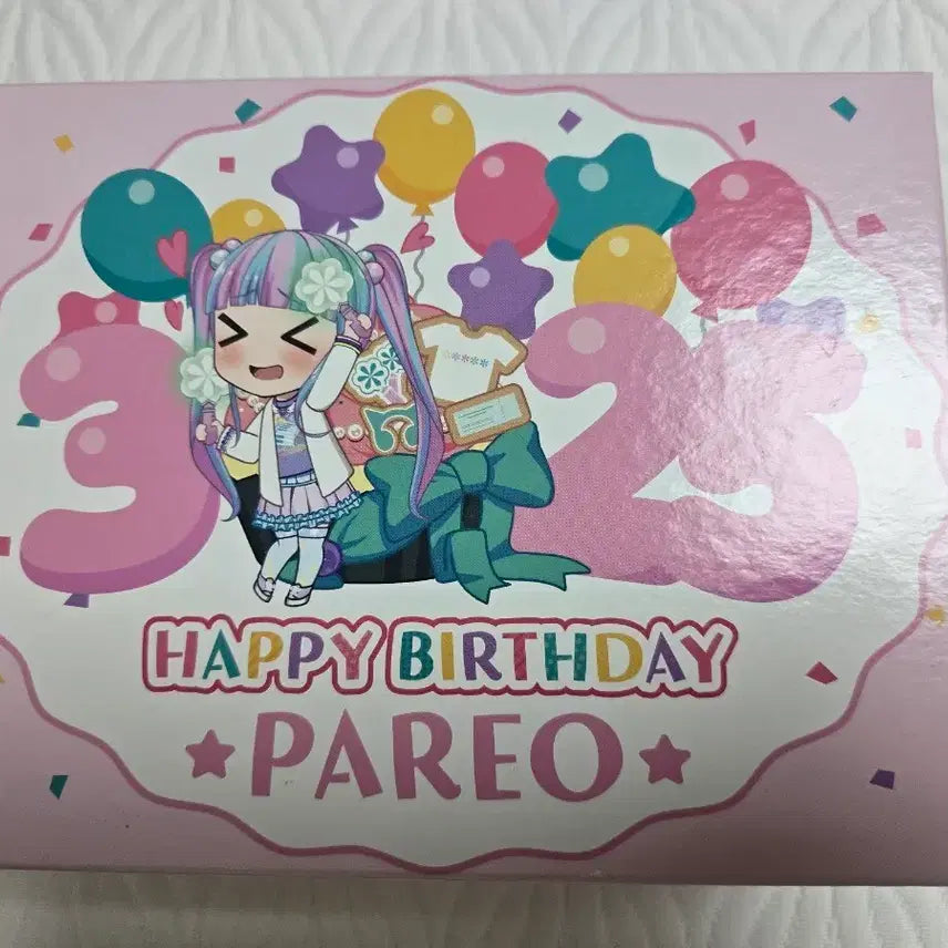 [BUNJANG] BanG Dream! Pareo Birthday Box Acrylic Stand &amp; Badge Set / 뱅드림 파레오 생일 박스 아크릴 스탠드 뱃지
