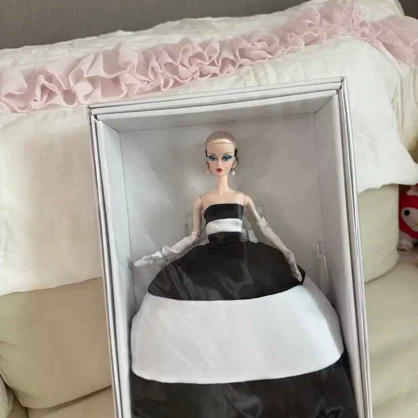 [BUNJANG] Silkstone Barbie Unsealed New Product / 실크스톤바비 미개봉 새상품