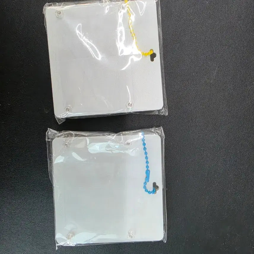 [BUNJANG] Family Restaurant Acrylic Keyring (Sealed) / 패밀리레스토랑가자 파미레스가자 아크릴키링 팝니다 (미개봉)