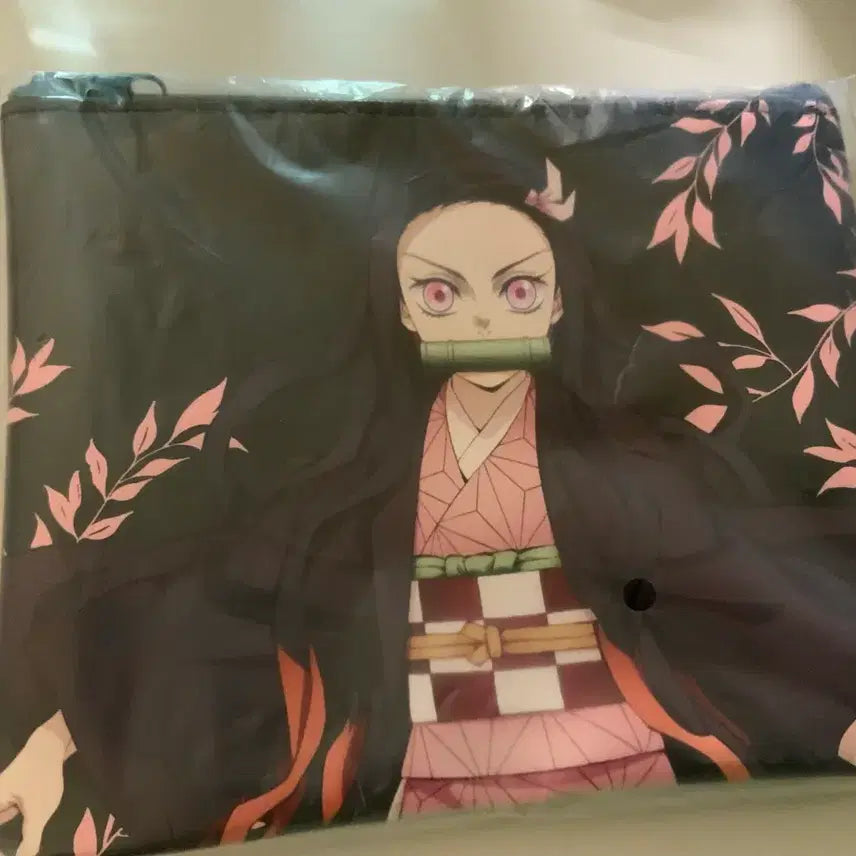 [BUNJANG] Kimetsu no Yaiba Nezuko Cosmetic Pouch / 네즈코 파우치