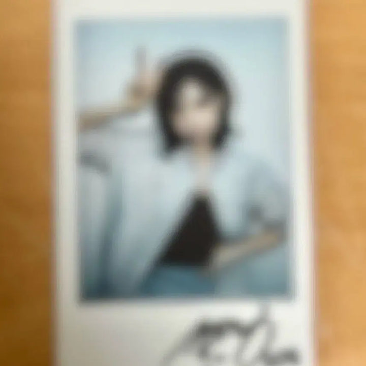[BUNJANG] Kim Na-kyung Signed Polaroid / 트리플에스 김나경 대체 영통 싸인 폴라로이드