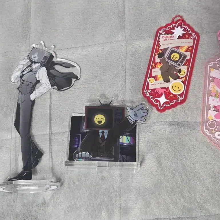 [BUNJANG] LINE FRIENDS Brown Ghostly Commute Unofficial Acrylic Stand / 괴담출근 브라운 비공식 아크릴 스탠드 굿즈