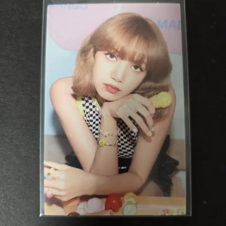 [BUNJANG] BLACKPINK Lisa 2021 Summer Diary Photobook Photocard / 리사 Lisa 썸머다이어리 2021 포토북 앨범 포토카드 포카 BLACKPINK BP 블랙핑크 블핑 포토카드 포카