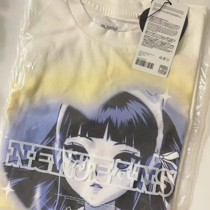 [BUNJANG] NewJeans Get Up Haerin T-Shirt (Sealed) / 뉴진스 겟업 해린 반팔 티셔츠 (미개봉)