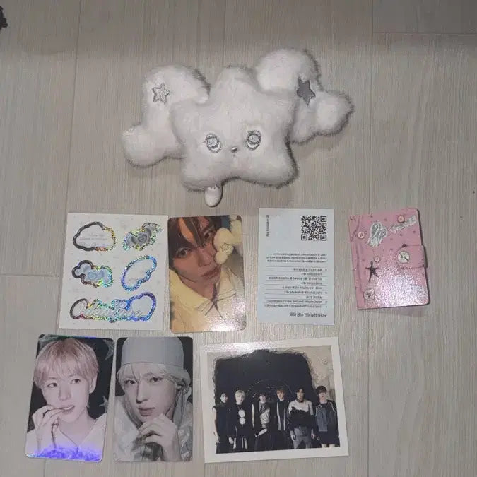 [BUNJANG] NCT WISH Eros Version Photocard &amp; Goods Bundle / 엔시티 위시 위츄 에로스 에로스 버전 NCT WISH Ode to love WICHU Eros ver 백츄