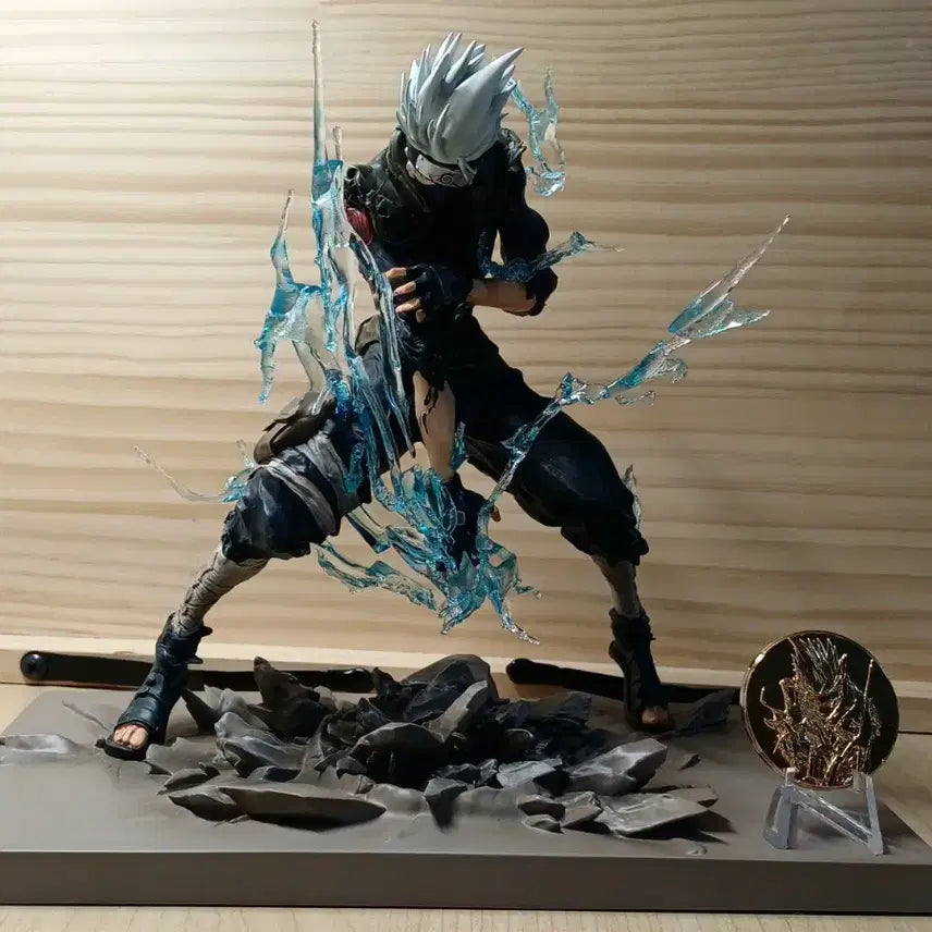 [BUNJANG] Iron Curtain Studio Kakashi Resin Figure / 나루토 Iron Curtain Studio 카카시 레진 피규어