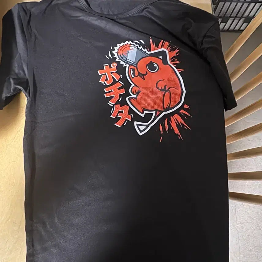 [BUNJANG] Chainsaw Man Pochita Short Sleeve T-Shirt Black / 체인소맨 포치타 반팔티 블랙