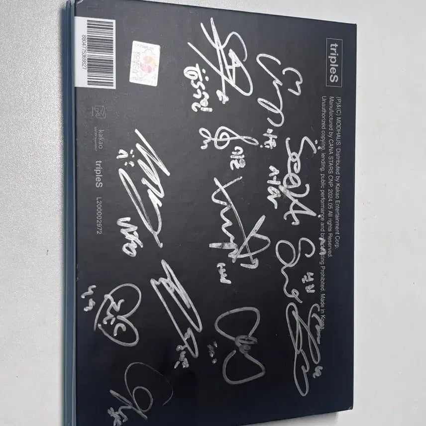 [BUNJANG] TripleS ASSEMBLE24 24-Member Signed Album / 트리플에스 ASSEMBLE24 24인 전원 싸인앨범