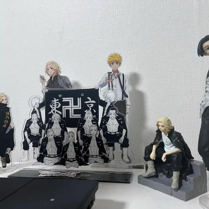 [BUNJANG] Tokyo Revengers Acrylic Stand Figure Goods / 도쿄 리벤저스 아크릴 스탠드 피규어 굿즈