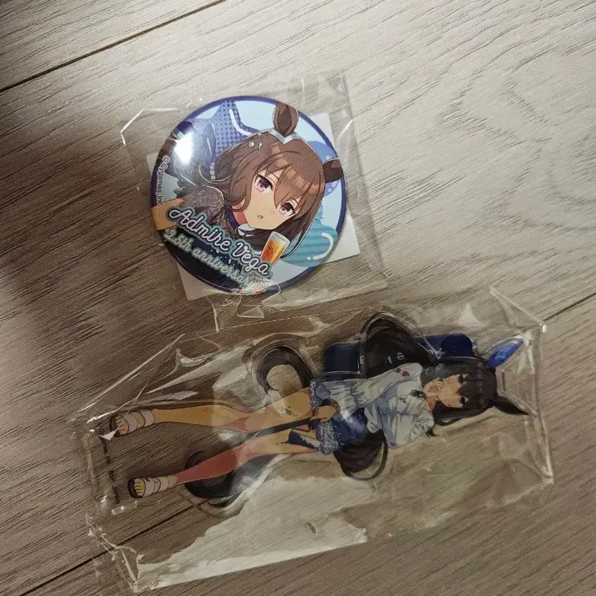 [BUNJANG] Uma Musume Admire Vega Can Badge + Acrylic Stand Set / (세트)우마무스메 어드마이어베가 캔뱃지+아크릴 스탠드 세트