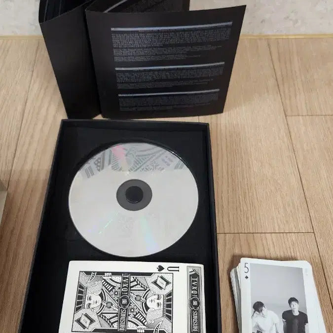 [BUNJANG] TVXQ! 7th Album Repackage Spellbound (Trump Card Deck Included, Photocard Excluded) / [상태 최상] 동방신기 7집 리패키지 수리수리 (트럼프카드 덱 포함/포카만 없음)