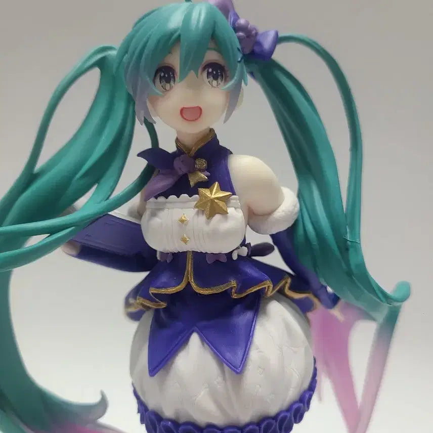 [BUNJANG] Hatsune Miku Starlight Uniform Figure / 하츠네 미쿠 피규어 -별빛의상