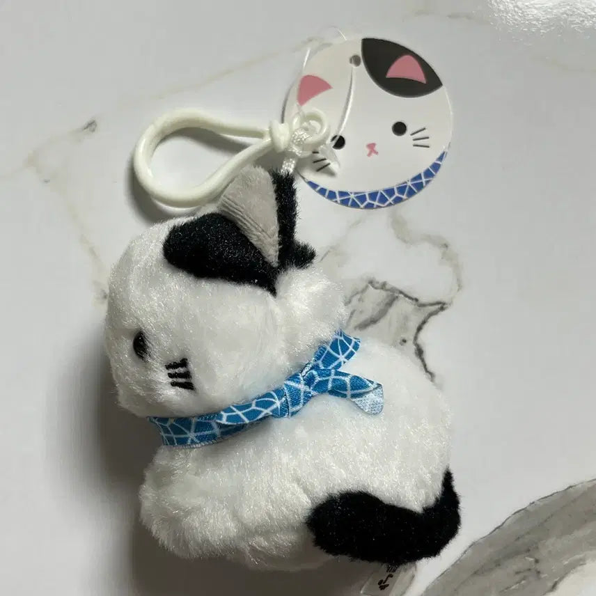 [BUNJANG] Maru Nyan Cow Pattern Plush Keyring / 마루냥 인형 키링