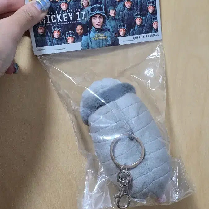 [BUNJANG] Mickey 17 Baby Creeper Plush Doll / 미키 17 베이비크리퍼 인형 판매합니다