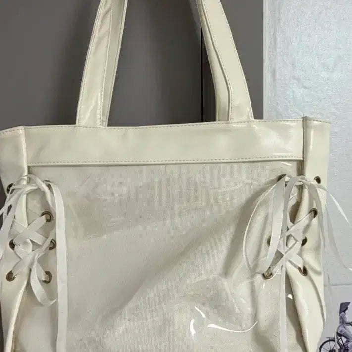 [BUNJANG] White Ita Bag / 화이트 이타백