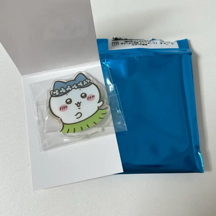 [BUNJANG] Chiikawa Mermaid Island Gacha Hachiware Acrylic Stand / 치이카와 인어섬 가챠 하치와레 아크릴 스탠드