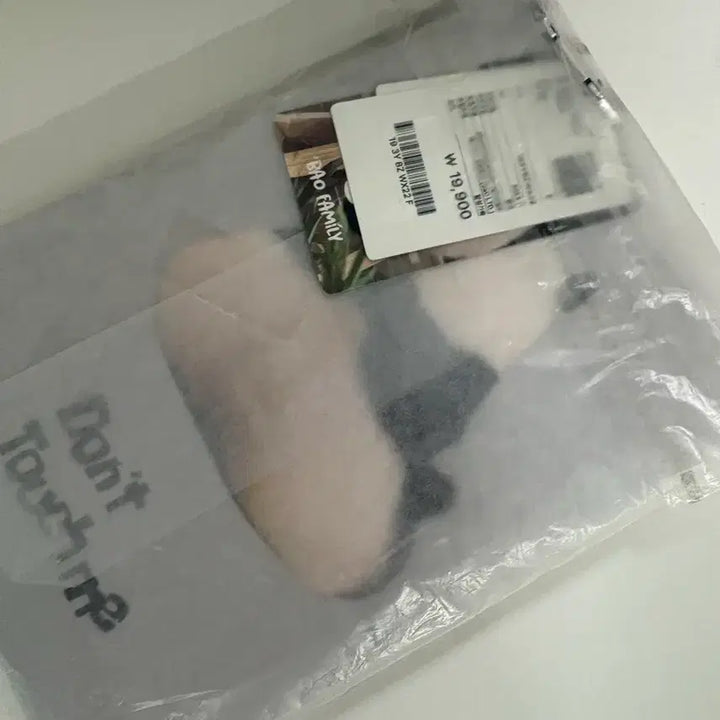 [BUNJANG] 8 Seconds x Fu Bao Collaboration Pouch / 푸바오 에잇세컨즈 파우치