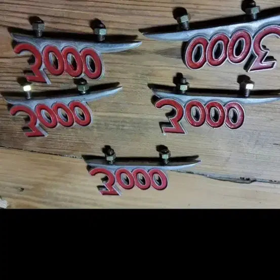 [BUNJANG] Korean Modern History Emblem Red / 근현대사 3000 엠블럼 레드