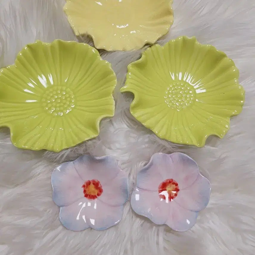 [BUNJANG] Imported Flower Shaped Plate Set / 수입플라워 모양 접시 세트