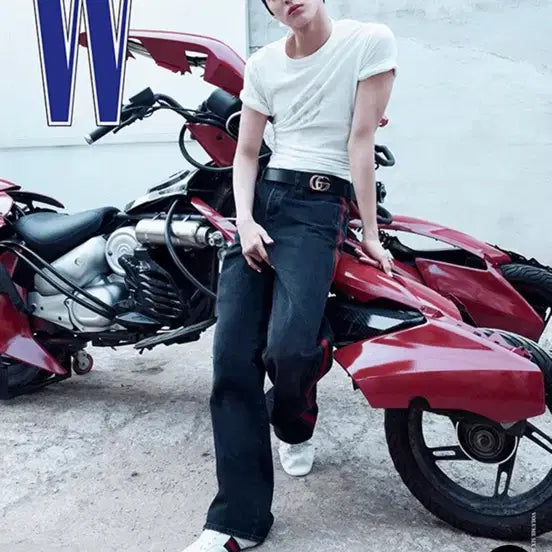 [BUNJANG] W Korea Ahn Geon-ho Magazine / W 안건호 잡지