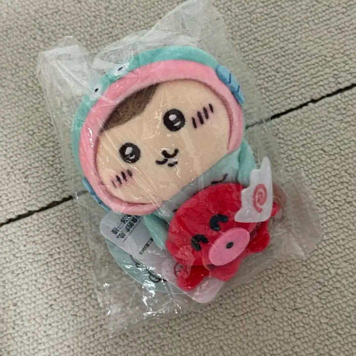 [BUNJANG] Chiikawa x Sanrio Desktop Plush (Kurimanju &amp; Hangyodon) / 치이카와*산리오 데스크탑 인형(쿠리만주*한교동)