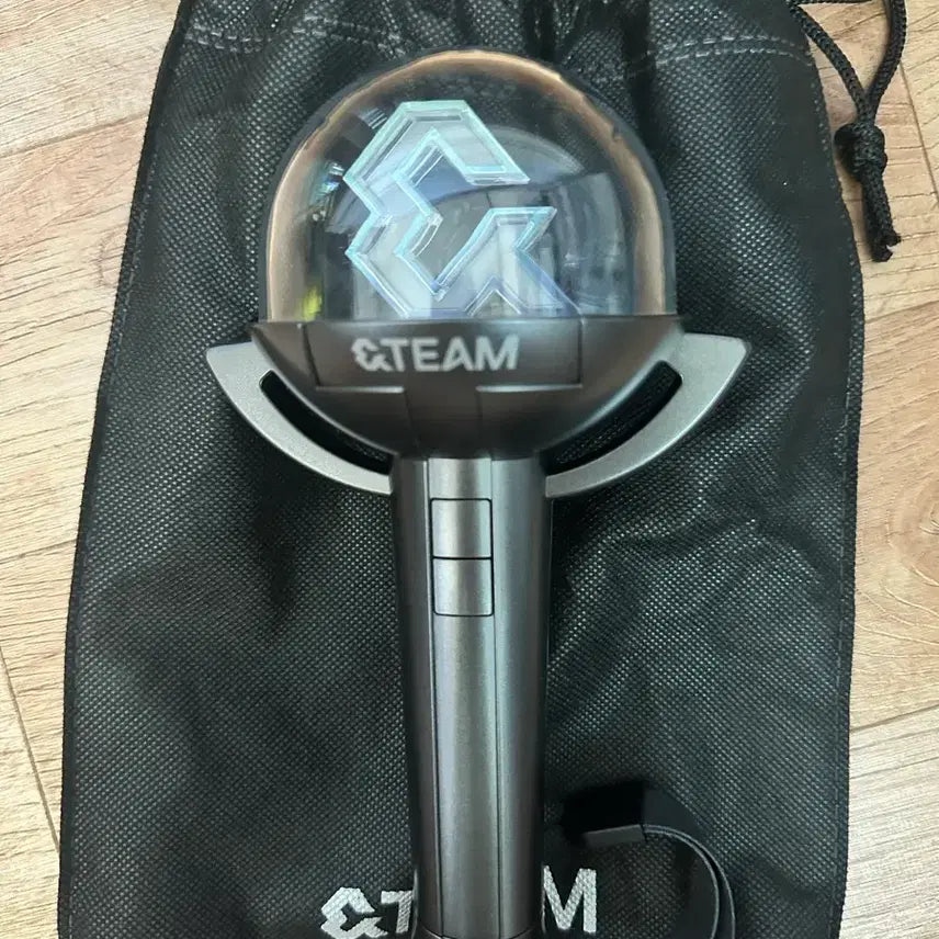 [BUNJANG] ENHYPEN Official Light Stick + Dust Bag / 앤팀 응원봉 + 더스트백