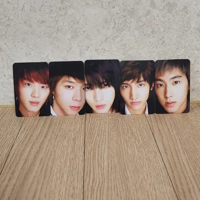 [BUNJANG] Fanmade TVXQ! 5 Members Photocard Set (Signed Back) / [팬메이드] 동방신기 5인 고화질 포토카드 5종 세트 (사인 뒷면)