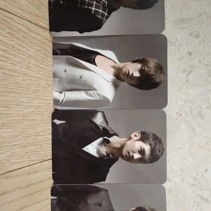 [BUNJANG] Fanmade TVXQ! 4 Members High-Quality Photocard Set (Signed Back) / [팬메이드] 동방신기 4인 고화질 포토카드 4종 세트 (사인 뒷면)