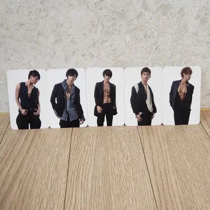[BUNJANG] TVXQ! 5 Members Fanmade Photocard Set (Autographed Back) / [팬메이드] 동방신기 5인 고화질 포토카드 5종 세트 (사인 뒷면)