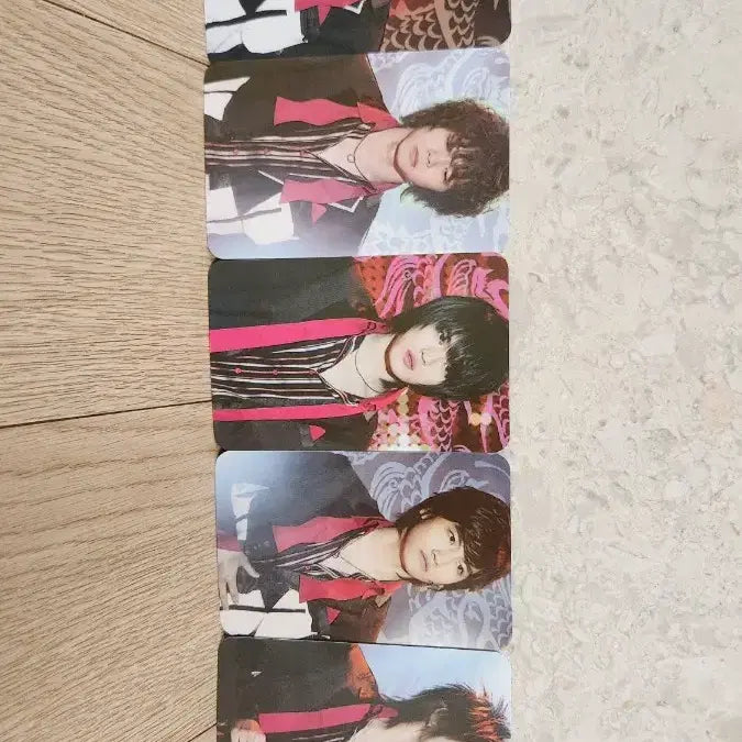 [BUNJANG] Tohoshinki 5 Members Fanmade Photocard Set (Signed Back) / [팬메이드] 동방신기 5인 고화질 포토카드 5종 세트 (사인 뒷면)
