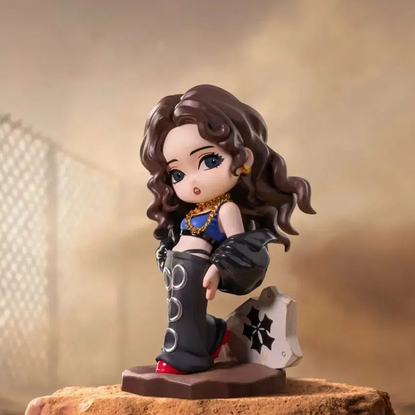 [BUNJANG] Pop Mart aespa Winter Dirty Work VER. Figure / 팝마트 aespa 메모러블 픽스 시리즈 Dirty Work Winter VER