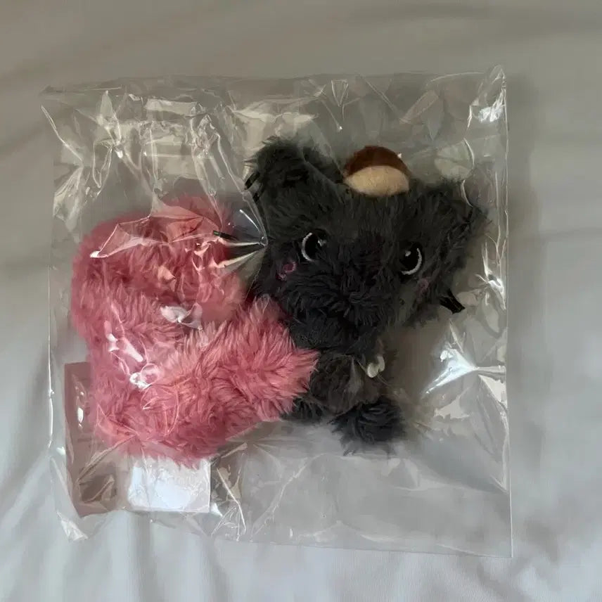[BUNJANG] Kuri Scrunchie (Sealed) / 쿠리 스크런치 미개봉