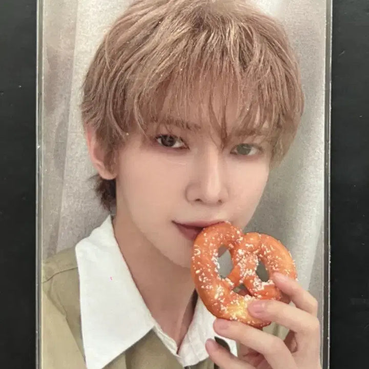 [BUNJANG] ATEEZ Yeosang Golden Hour Part.5 Pretzel POB Photocard / 에이티즈 여상이 프레첼 미공포 골든아워 파트5
