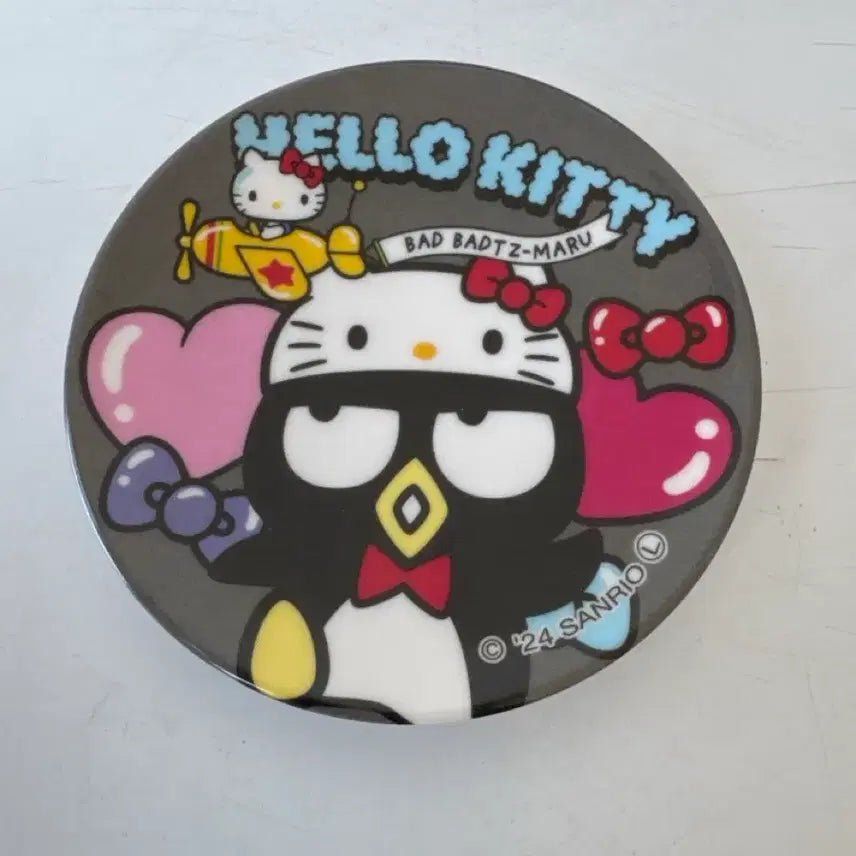 [BUNJANG] Sanrio Badtz-Maru Hello Kitty Plate / 산리오 배드바츠마루 헬로키티 처분