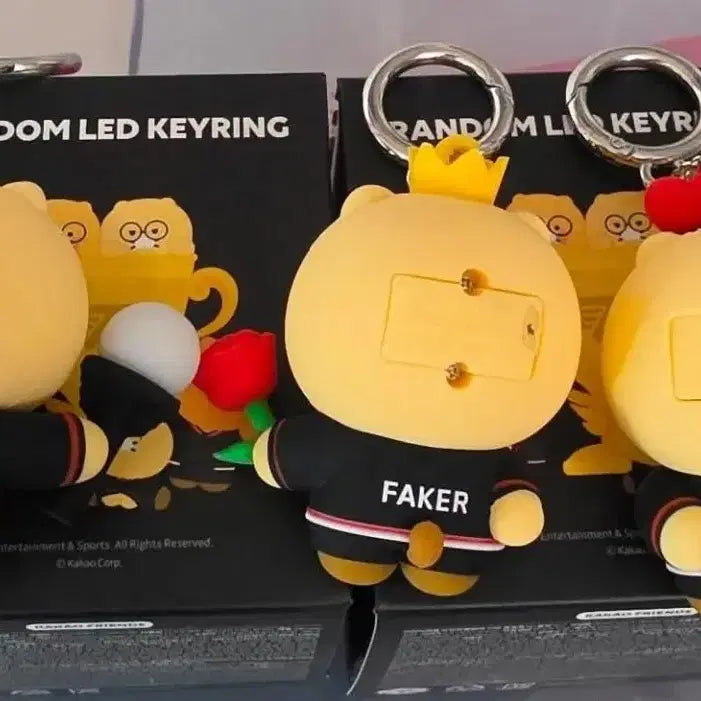 [BUNJANG] Kakao Friends Chunsik Limited Edition LED Keychain / t1 춘식이 LED 키링 한정판 팝니다.
