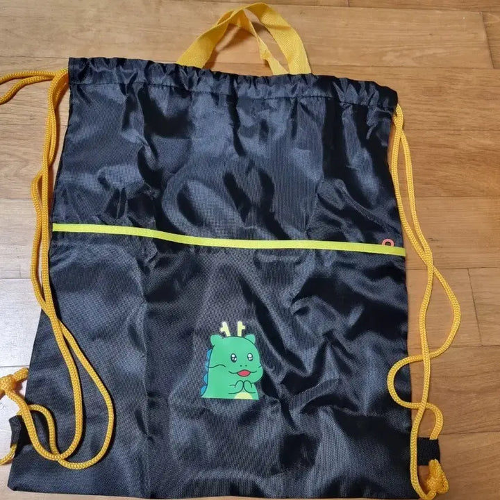 [BUNJANG] Joa-yong Dinosaur Character Drawstring Pouch Bag / 조아용 파우치 복주머니 가방 공룡 캐릭터