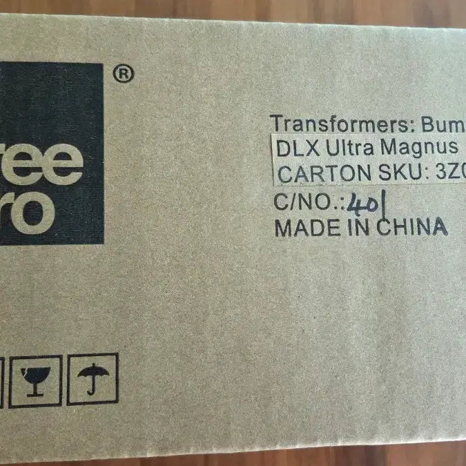 [BUNJANG] Threezero DLX Ultra Magnus Action Figure / 쓰리제로 DLX 울트라 매그넛ㄷ