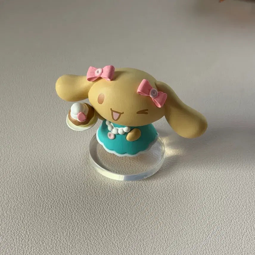 [BUNJANG] Cinnamoroll Cafe Mocha Figure / 시나모롤 카페 모카 피규어